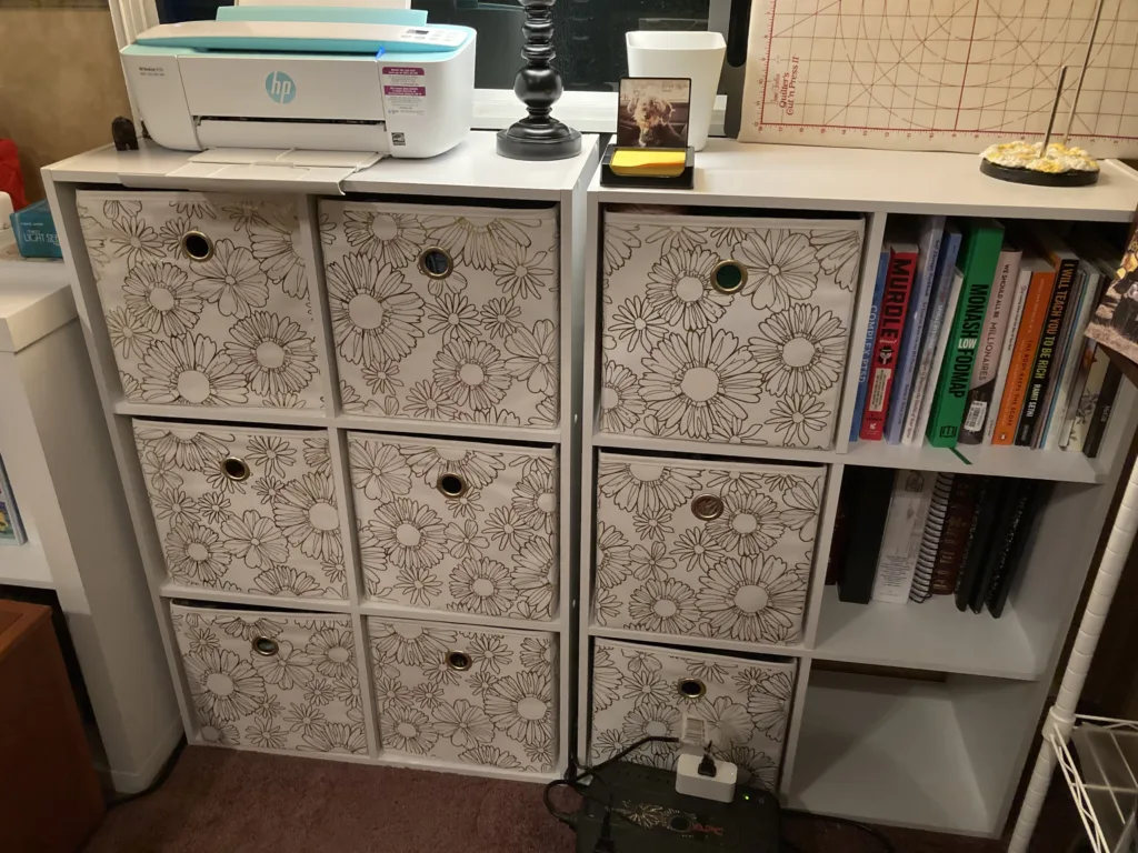 Storage cubes with fabric bins to hold yarn and fabric for projects